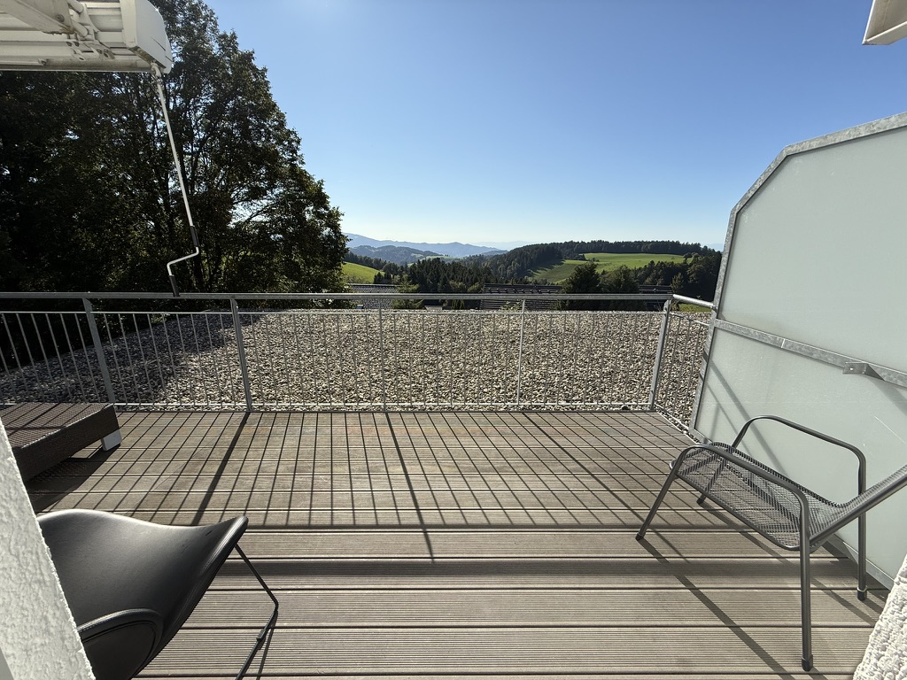 C6F2CB00-D91F-499E-A6A1-08A2EAD208D8_1_105_c